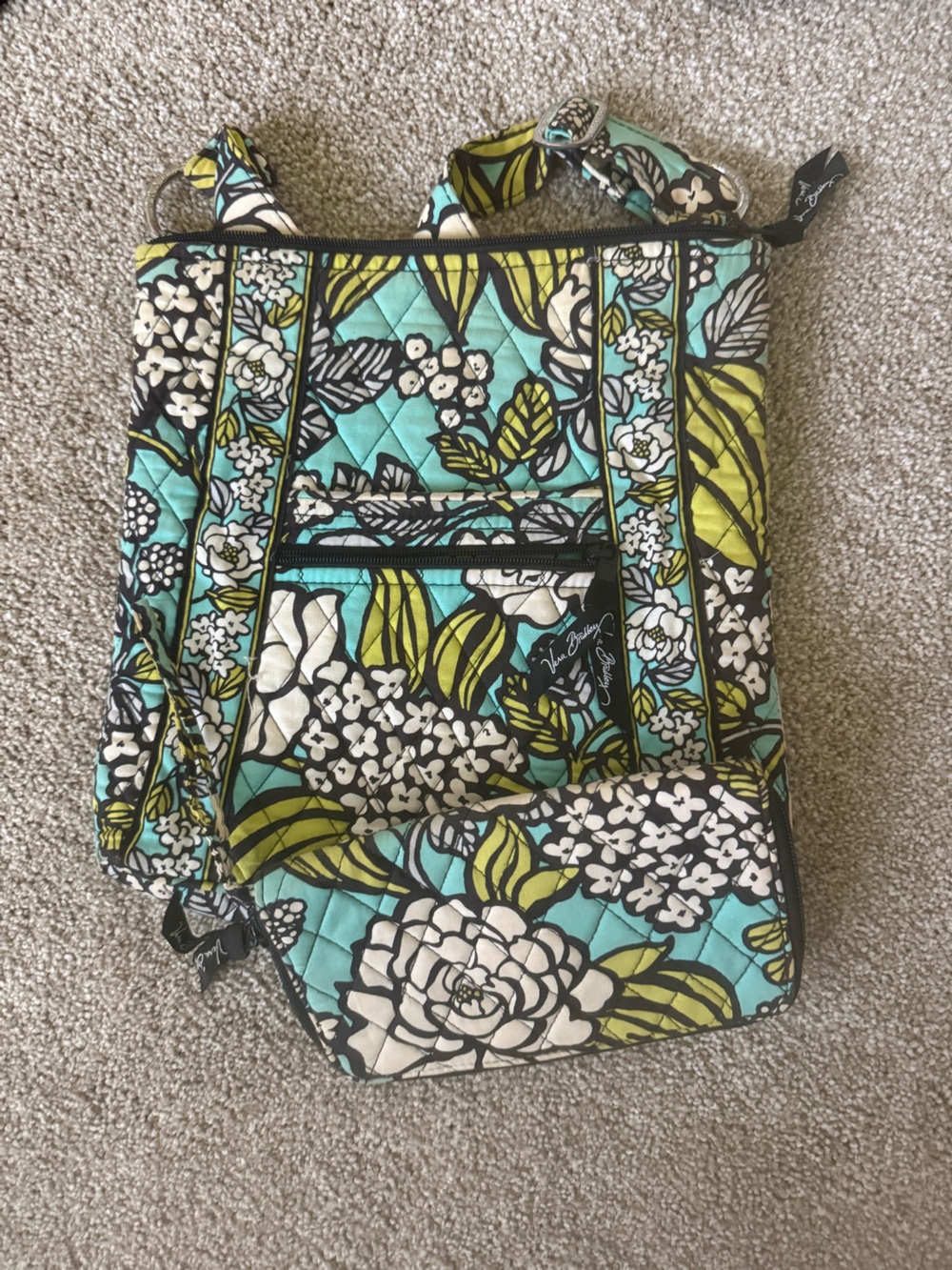 Vera Bradley Turquoise Floral Quilted Organizer with Lime Green Accents